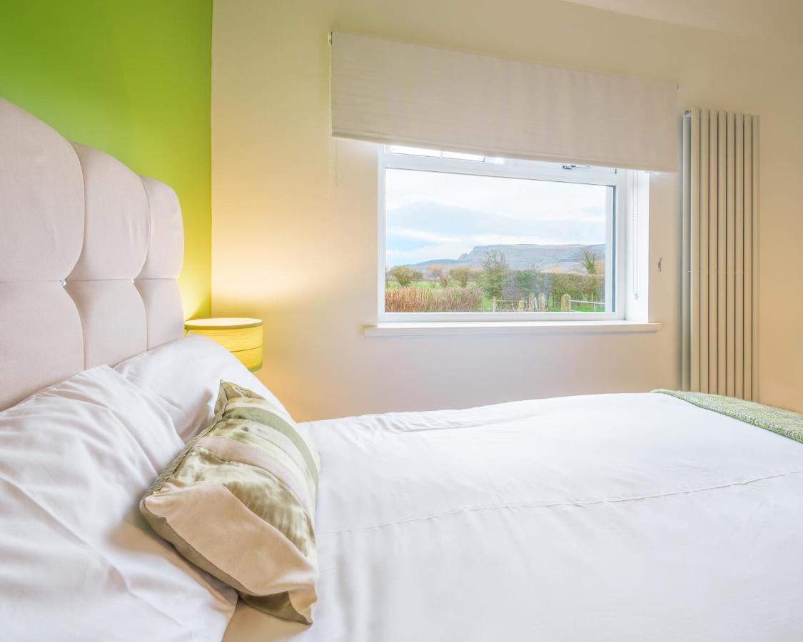 Willow House Bed & Breakfast And Orchard Studios Self Catering ลิมาวาดี ภายนอก รูปภาพ